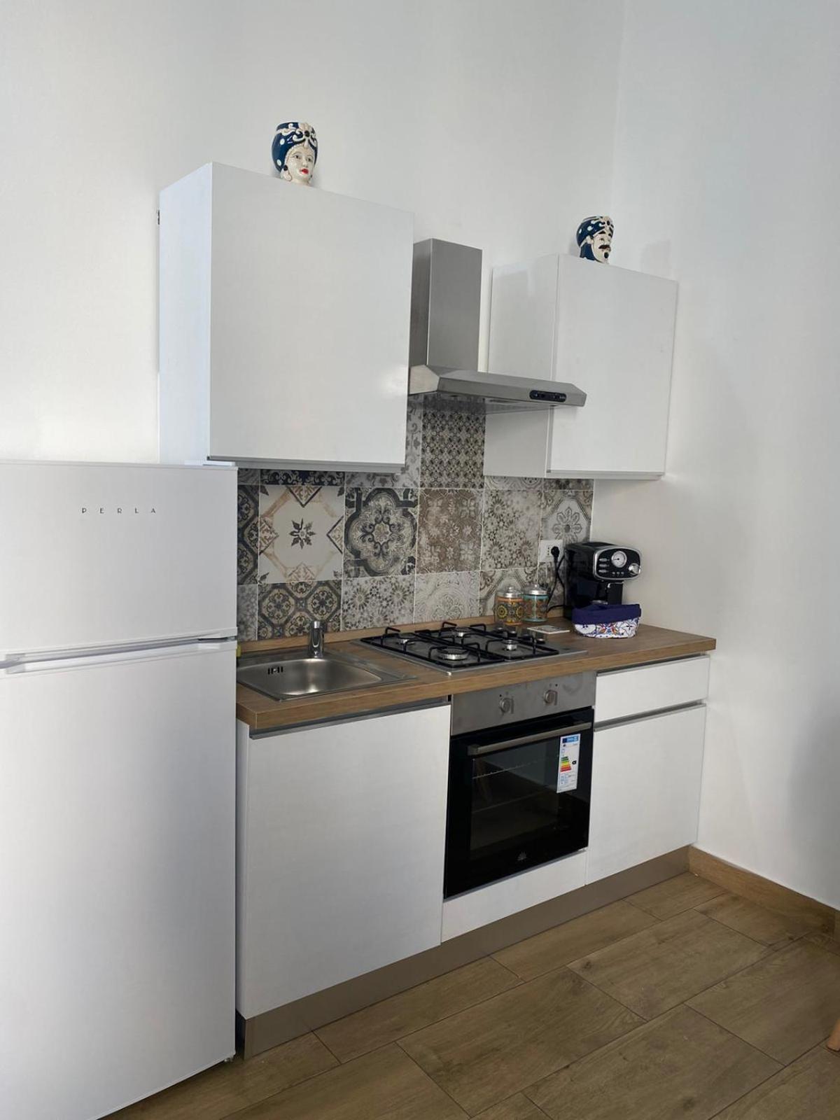 Discovery Ortigia Apartments Syracuse Екстер'єр фото